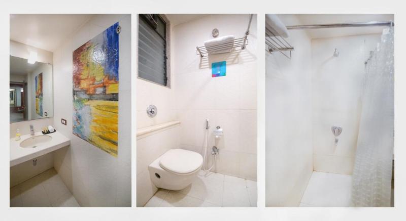 Hotel Mint Montvert Baner Pune Exterior foto